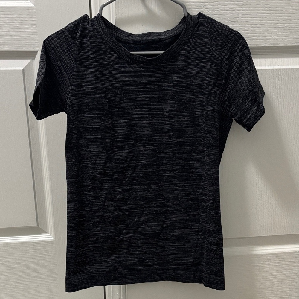 Lululemon Swiftly Tech Short Sleeve - Relaxed Fit
